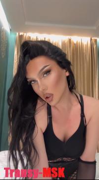   👑   